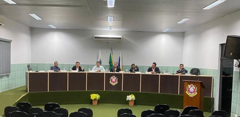 A Câmara Municipal de Pequizeiro, juntamente com o legislativo, convida todos cidadãos a participar da Sessão Ordinária